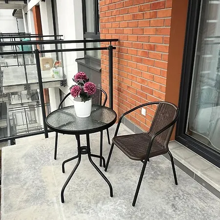 Rental Apartments Jutrzenki Warsaw Exterior photo