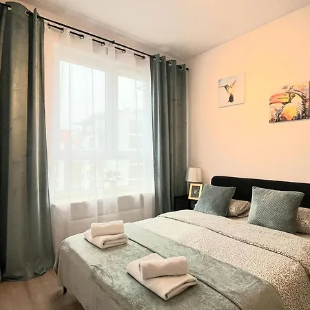 Rental Apartments Jutrzenki Warsaw Exterior photo