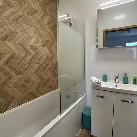 Rental Apartments Jutrzenki Warsaw Exterior photo